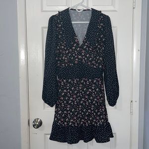 Cute Long sleeve dress